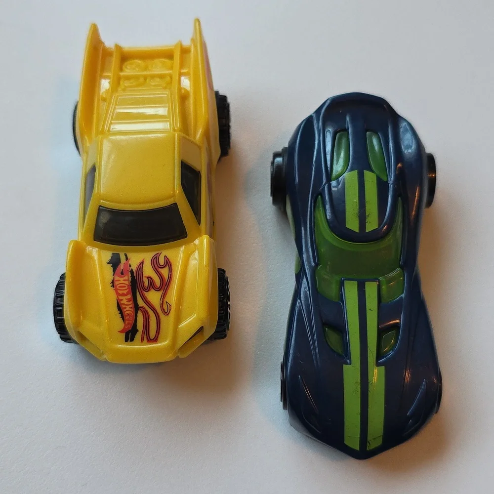 🏁 Hot Wheels 2015 McDonalds Team - Baja Truck And Velocita